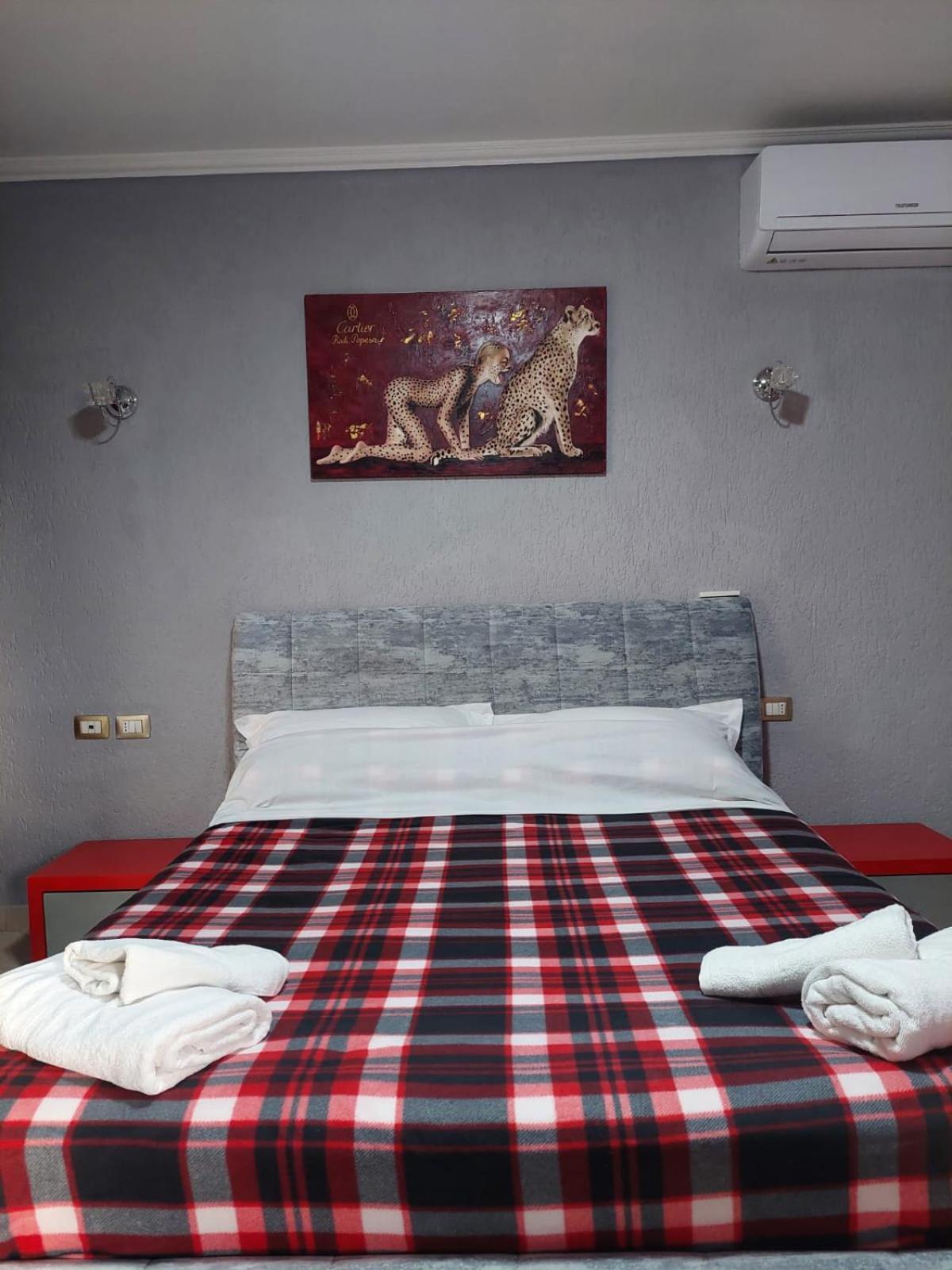 Gex Guest House Τίρανα Εξωτερικό φωτογραφία