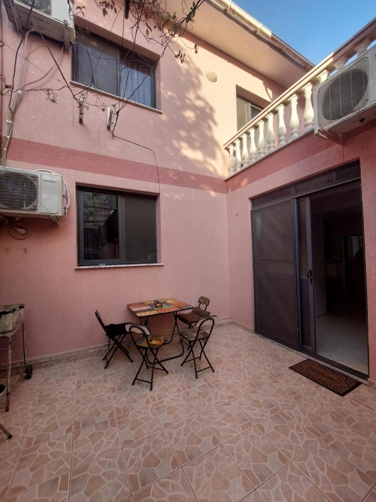Gex Guest House Τίρανα Εξωτερικό φωτογραφία